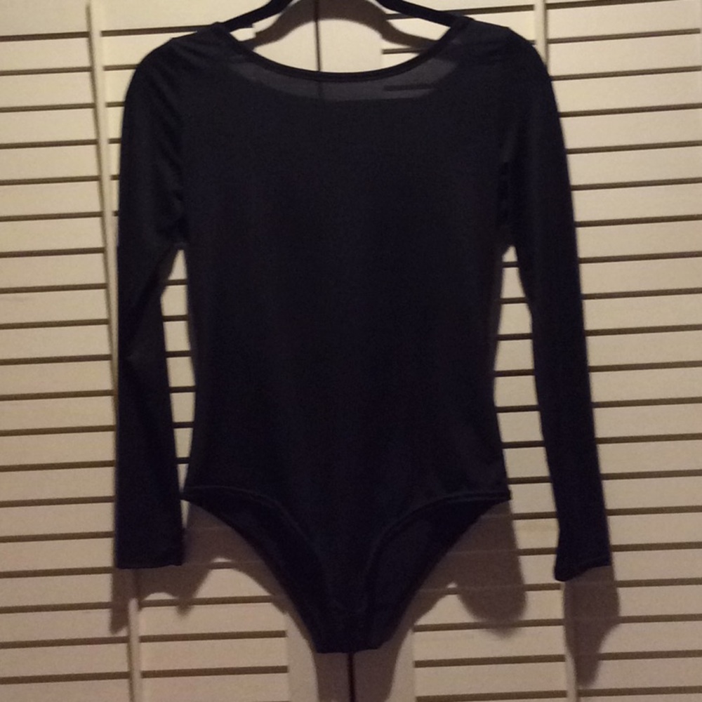 NWT LONG SLEEVE SHEER BACKLESS BODYSUIT